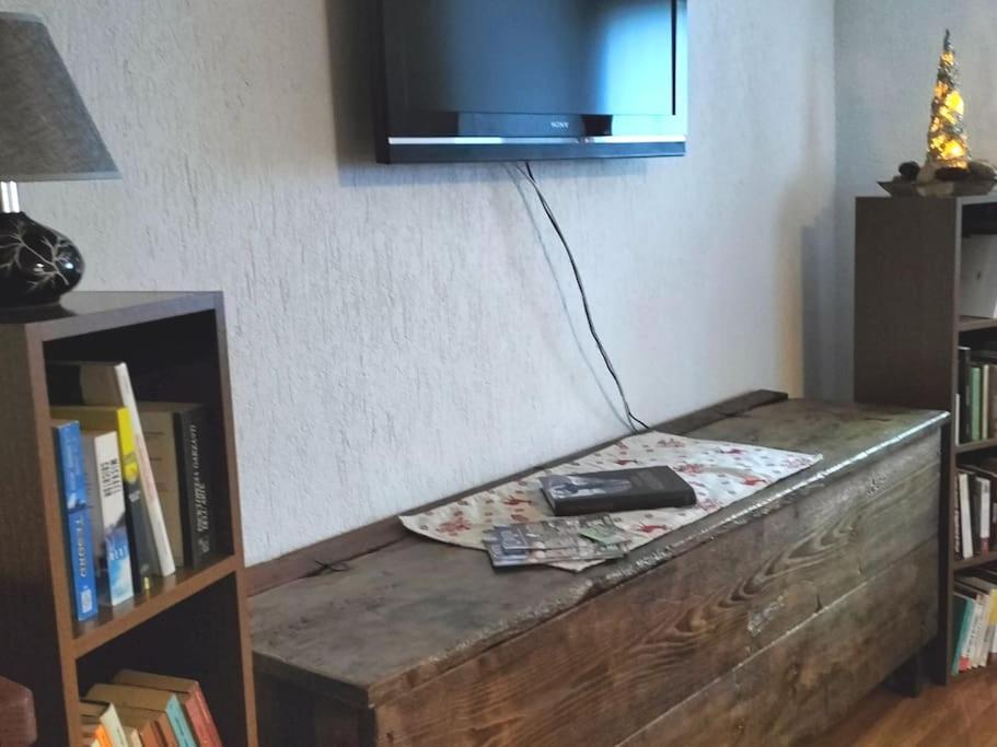 Appartamento Di Montagna Lo Grop Chambave Екстериор снимка