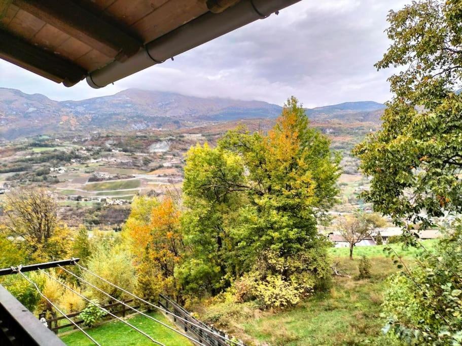 Appartamento Di Montagna Lo Grop Chambave Екстериор снимка