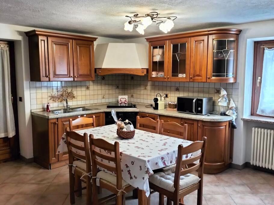 Appartamento Di Montagna Lo Grop Chambave Екстериор снимка
