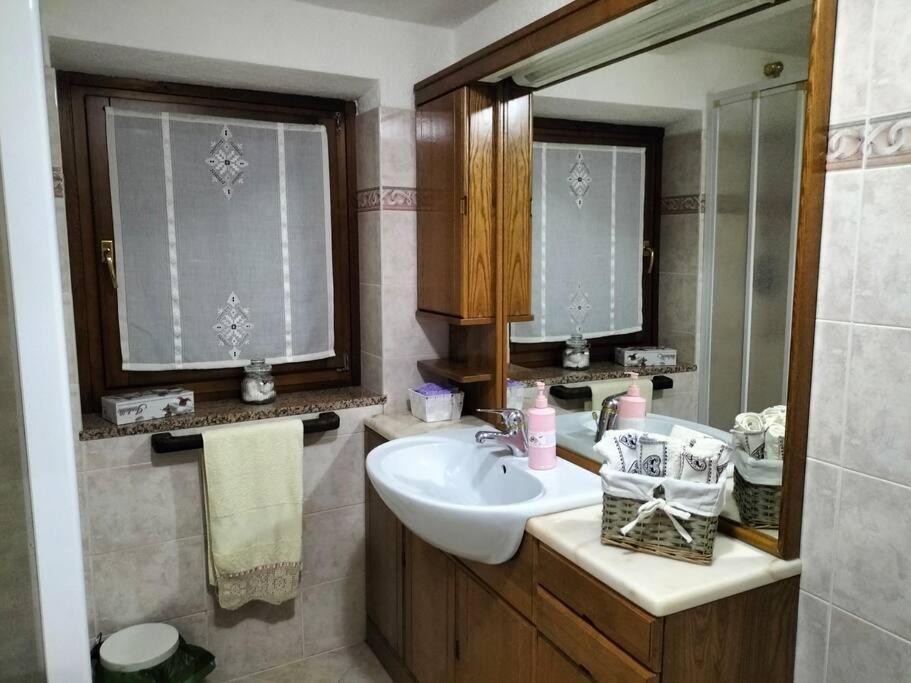 Appartamento Di Montagna Lo Grop Chambave Екстериор снимка